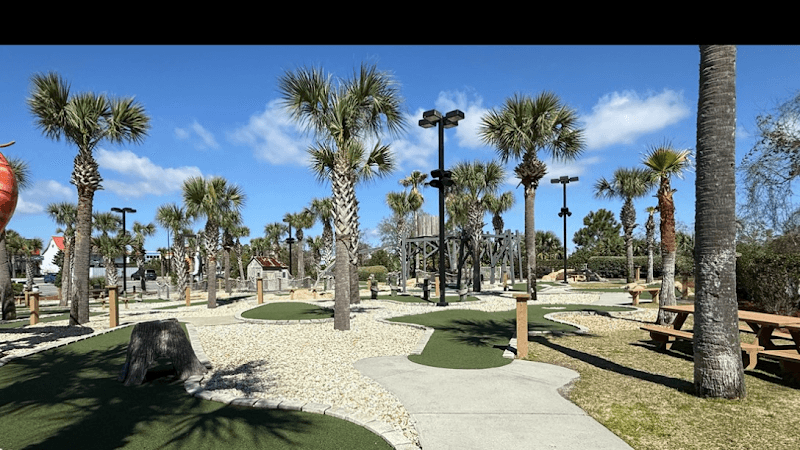 Shrimpy's Grill and Golf
