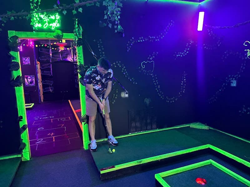 Mini golf in Arkansas – Dude, Where's My Putt?