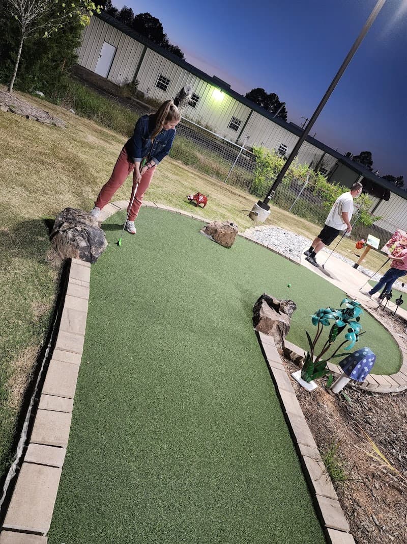 Toad Suck Mini Golf
