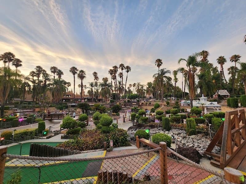 Castle Park Golf & Games