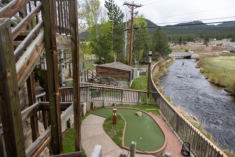 Cascade Creek Mini Golf and Golf Simulator by Trackman