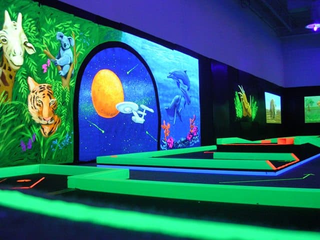 Cosmic Mini Golf & Play Kennesaw