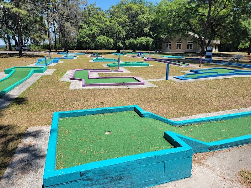 Crooked River State Park Miniature Golf