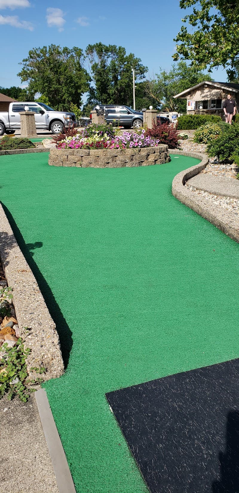 Lake View Mini Golf