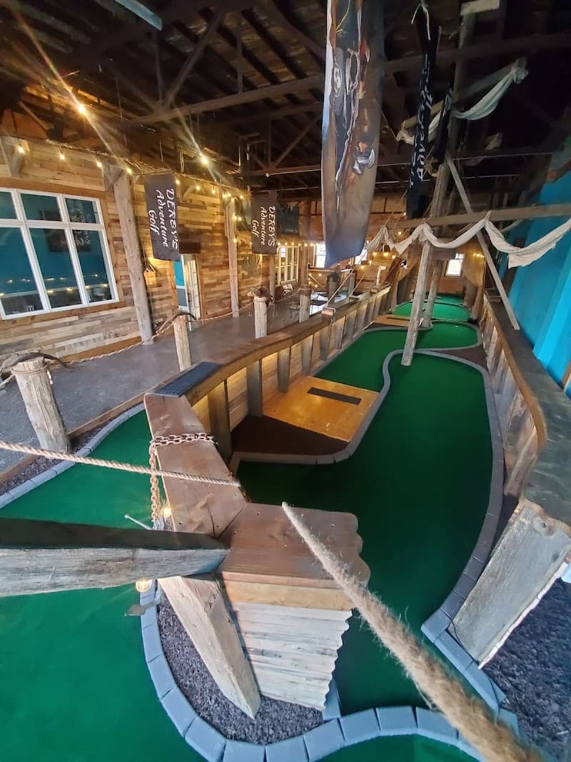 Mini golf in Iowa – The Ice Cream Derby and Derby's Adventure Golf