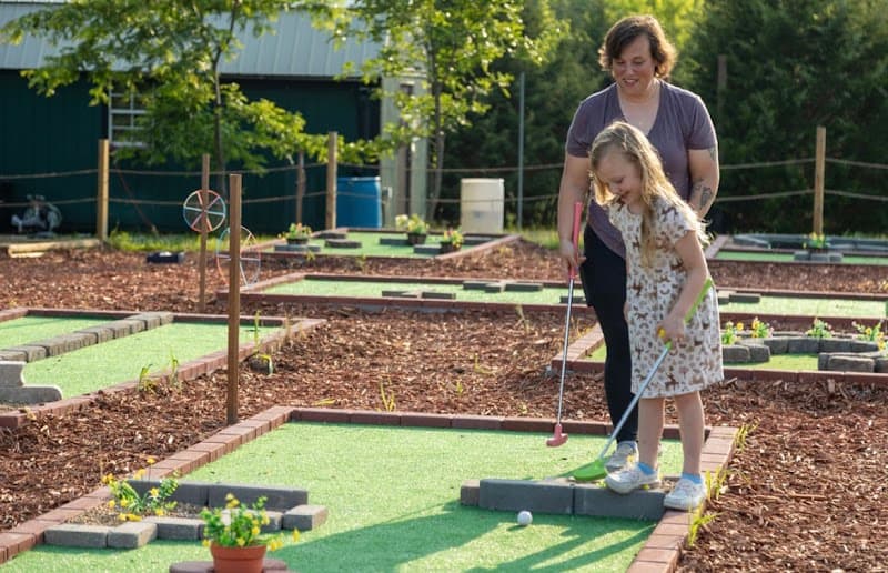 Hawk Creek Mini Golf