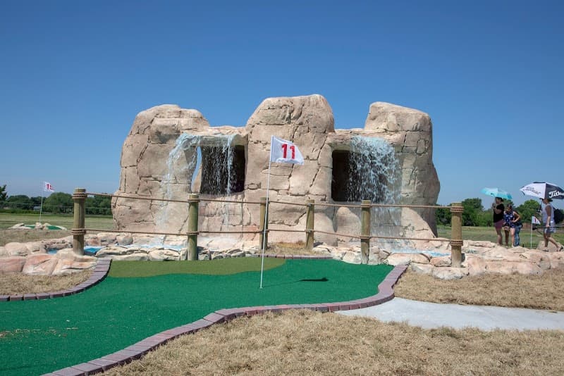 Jurassic Golf