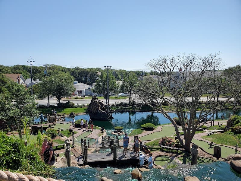 Pirate's Cove Adventure Golf