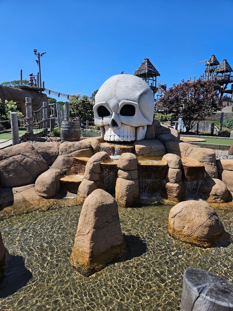 Skull Island Miniature Golf