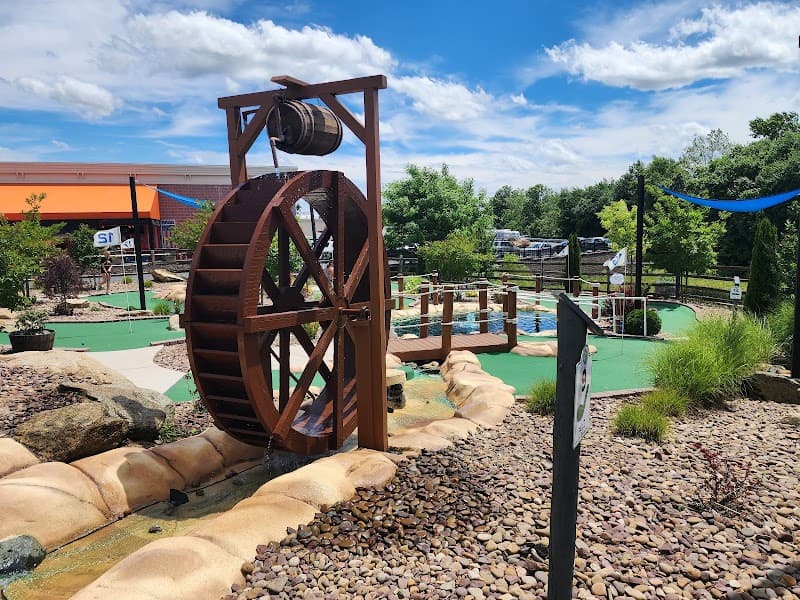 Mountain Run Mini Golf