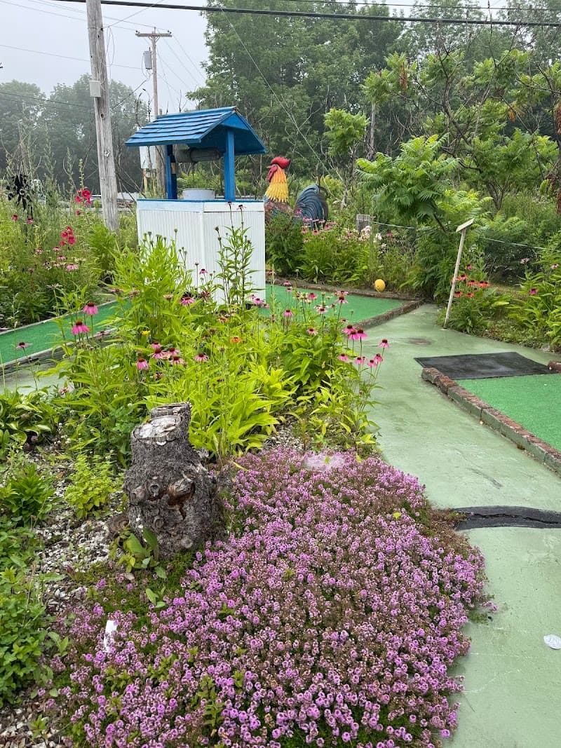 Cardinal Cove Mini Golf - Agritourism & Botanical Garden