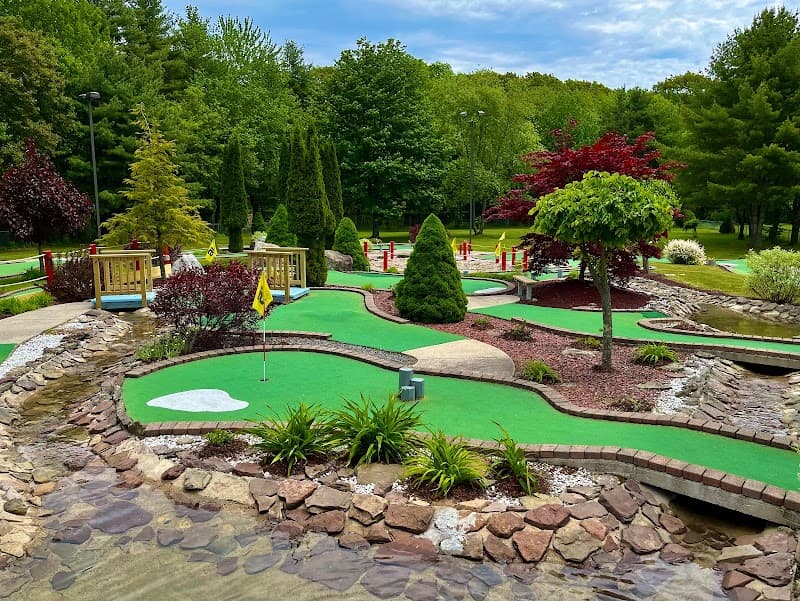 Martel’s Mini Golf