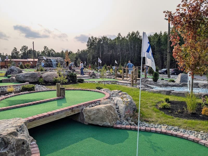 Mini golf in Maine