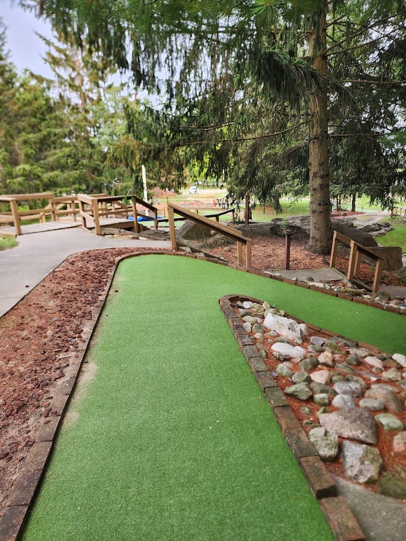 Ella Sharp Mini Golf