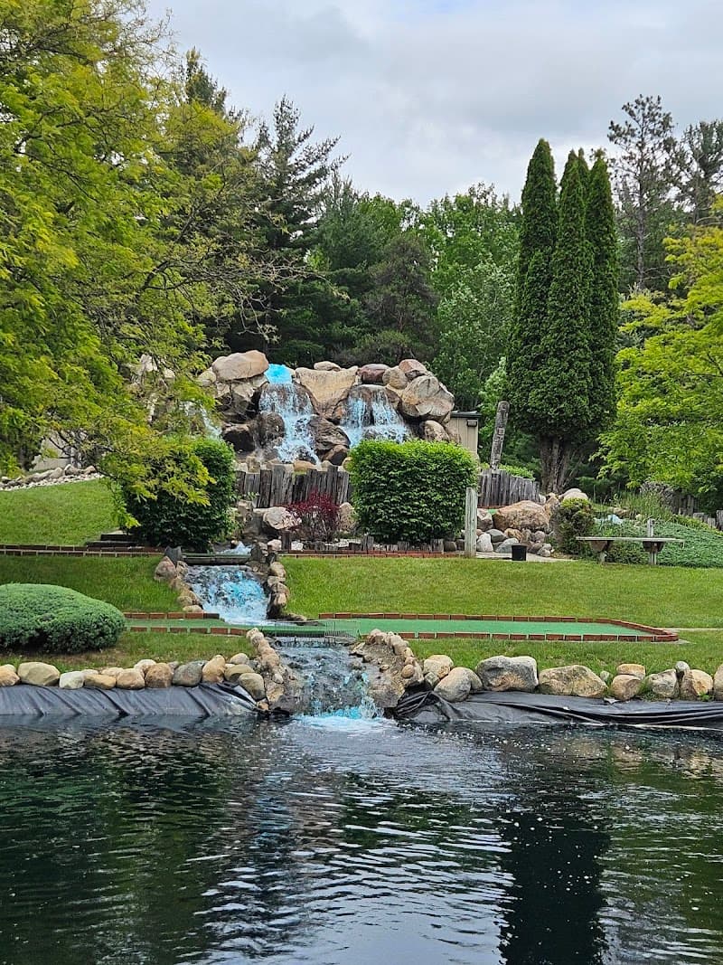 Indian Village Mini Golf