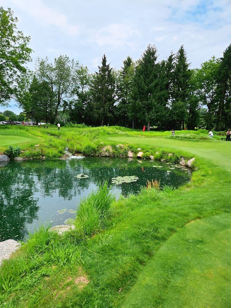 Little Hawk Putting Course