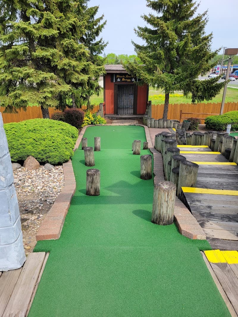 Pirate's Point Adventure Golf