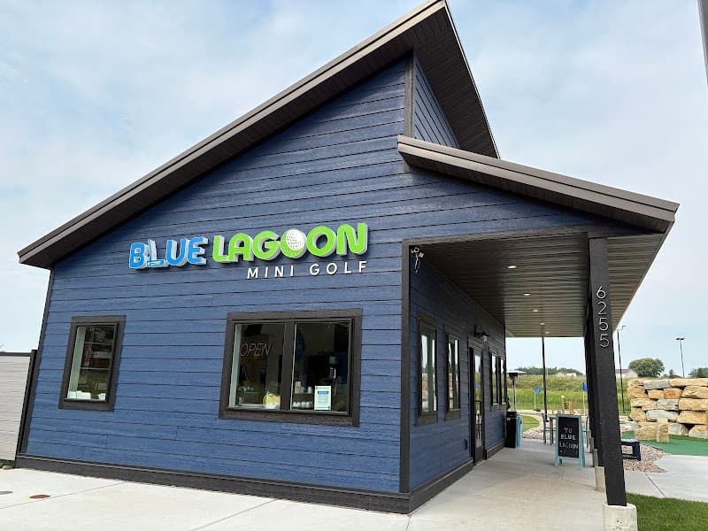 Blue Lagoon Mini Golf