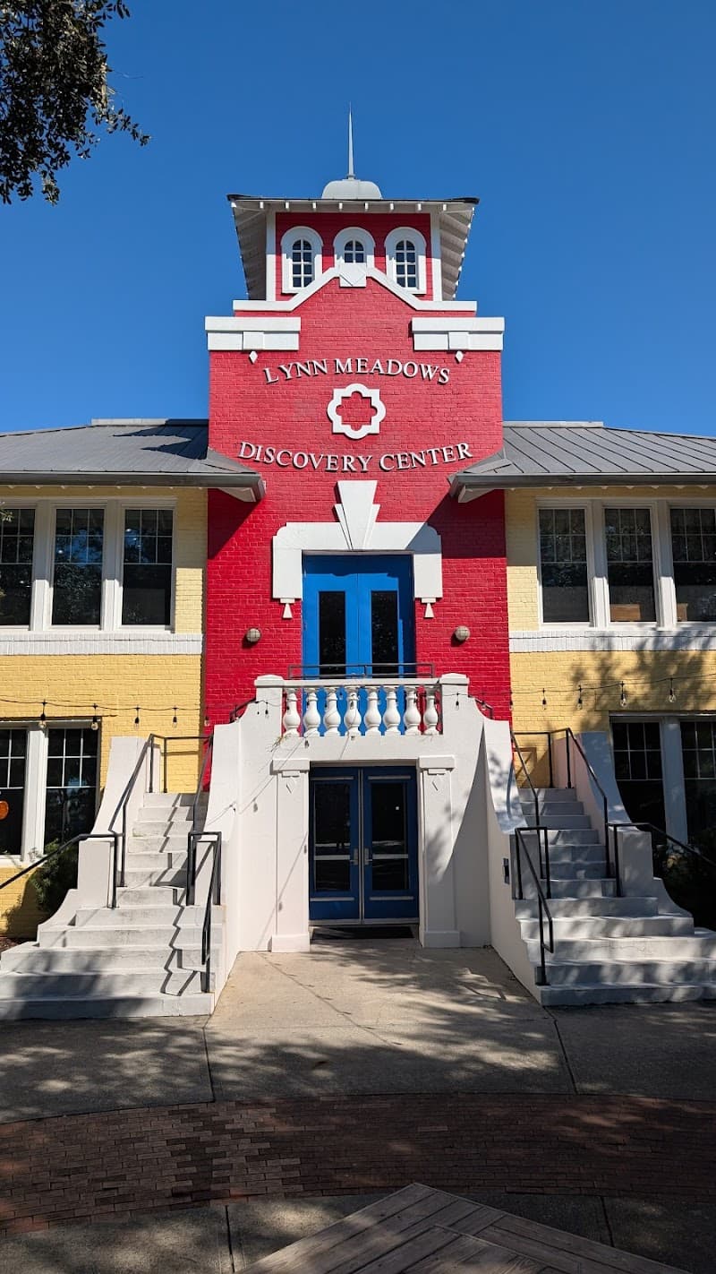 Lynn Meadows Discovery Center