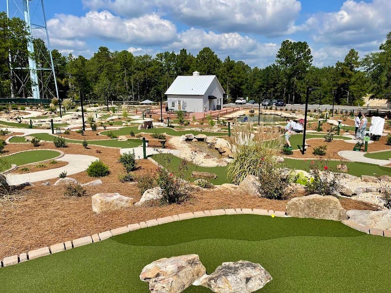 Wee Pines Mini Golf