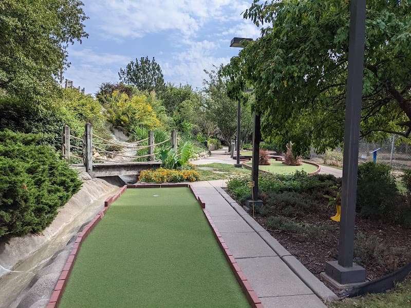 Adventure Golf Center