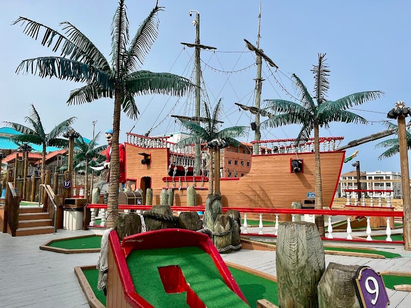 Pirates of the Golden Galleon Golf