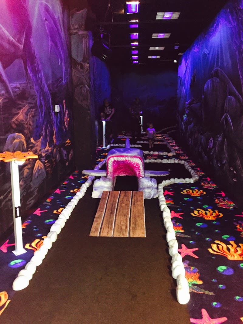Cosmic Mini Golf Underwater Adventure