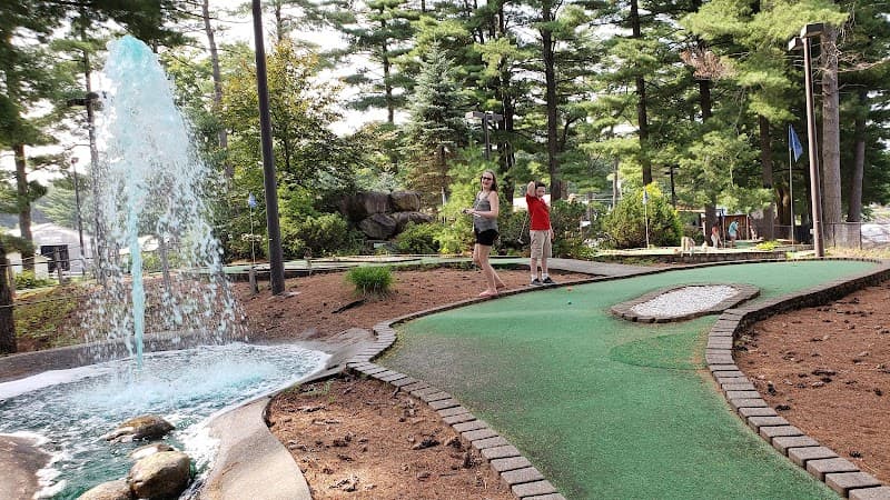 Grandview Mini Golf
