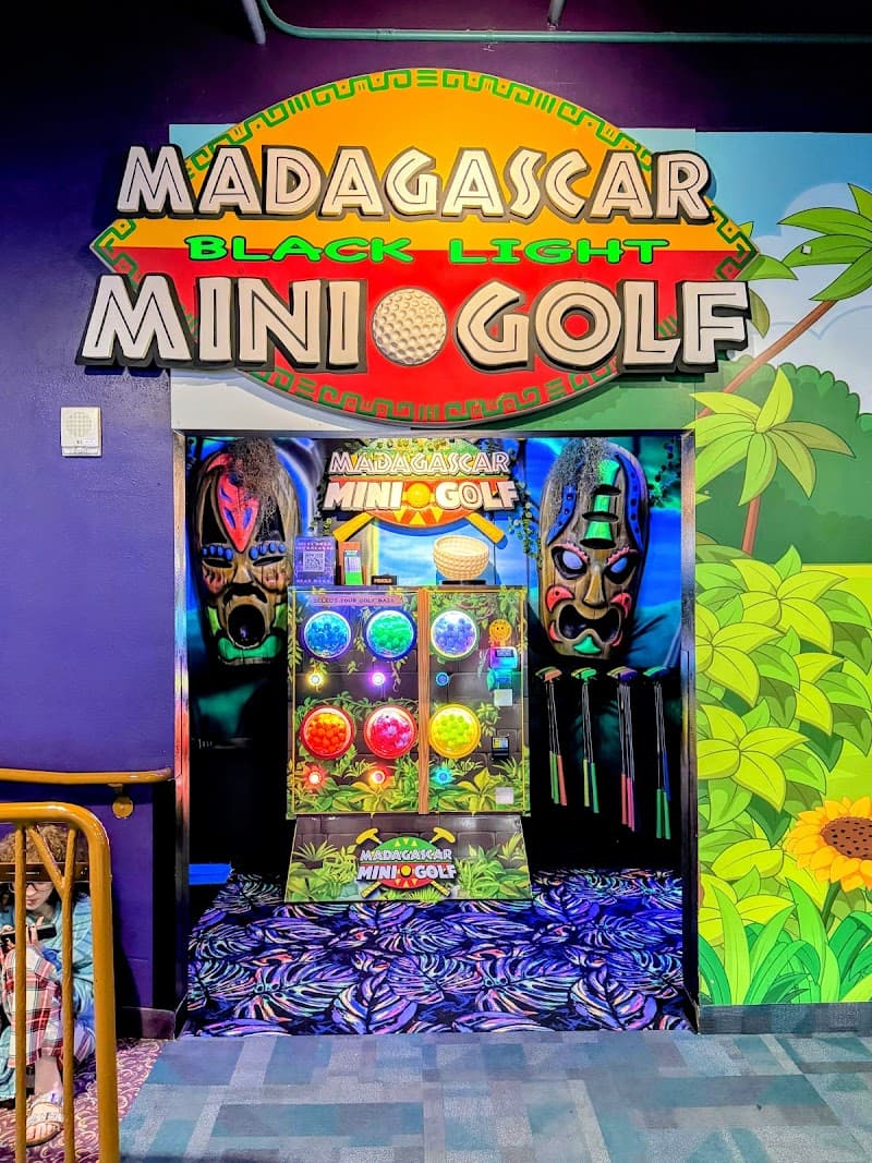 Madagascar Mini Golf