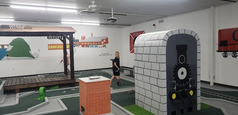 Putt & Play Golf Center
