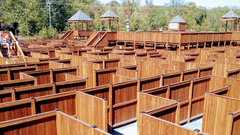 The Maze of Hochatown