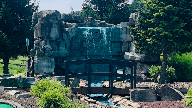 Adventure Golf