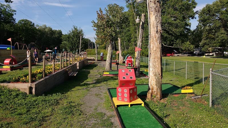 Mini Golf At Delaware Water Gap Pocono Mountain KOA