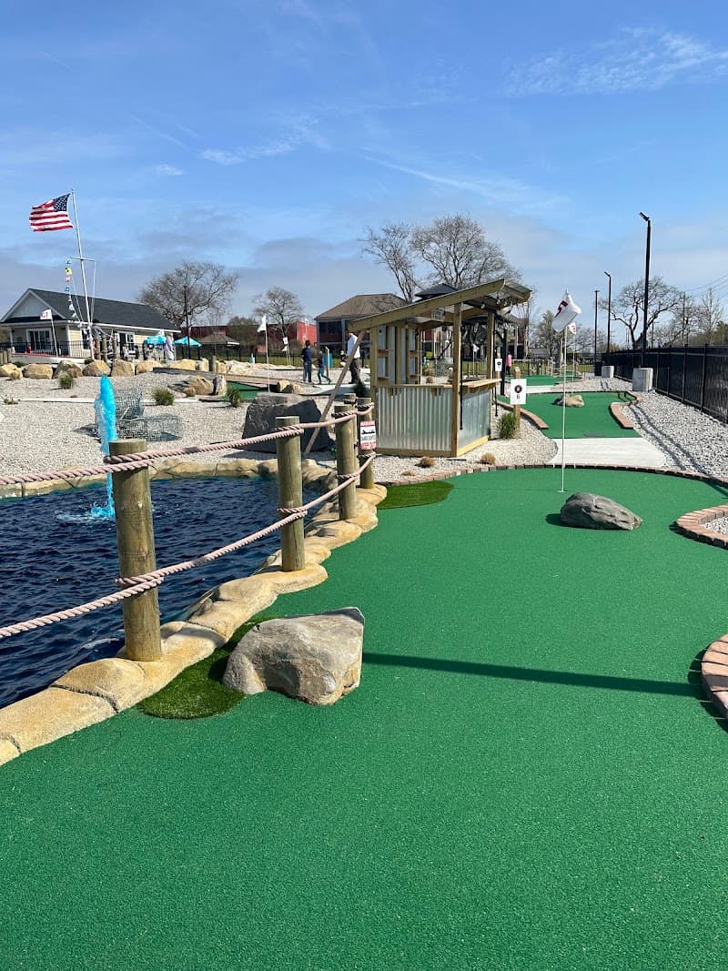 Newport Mini Golf