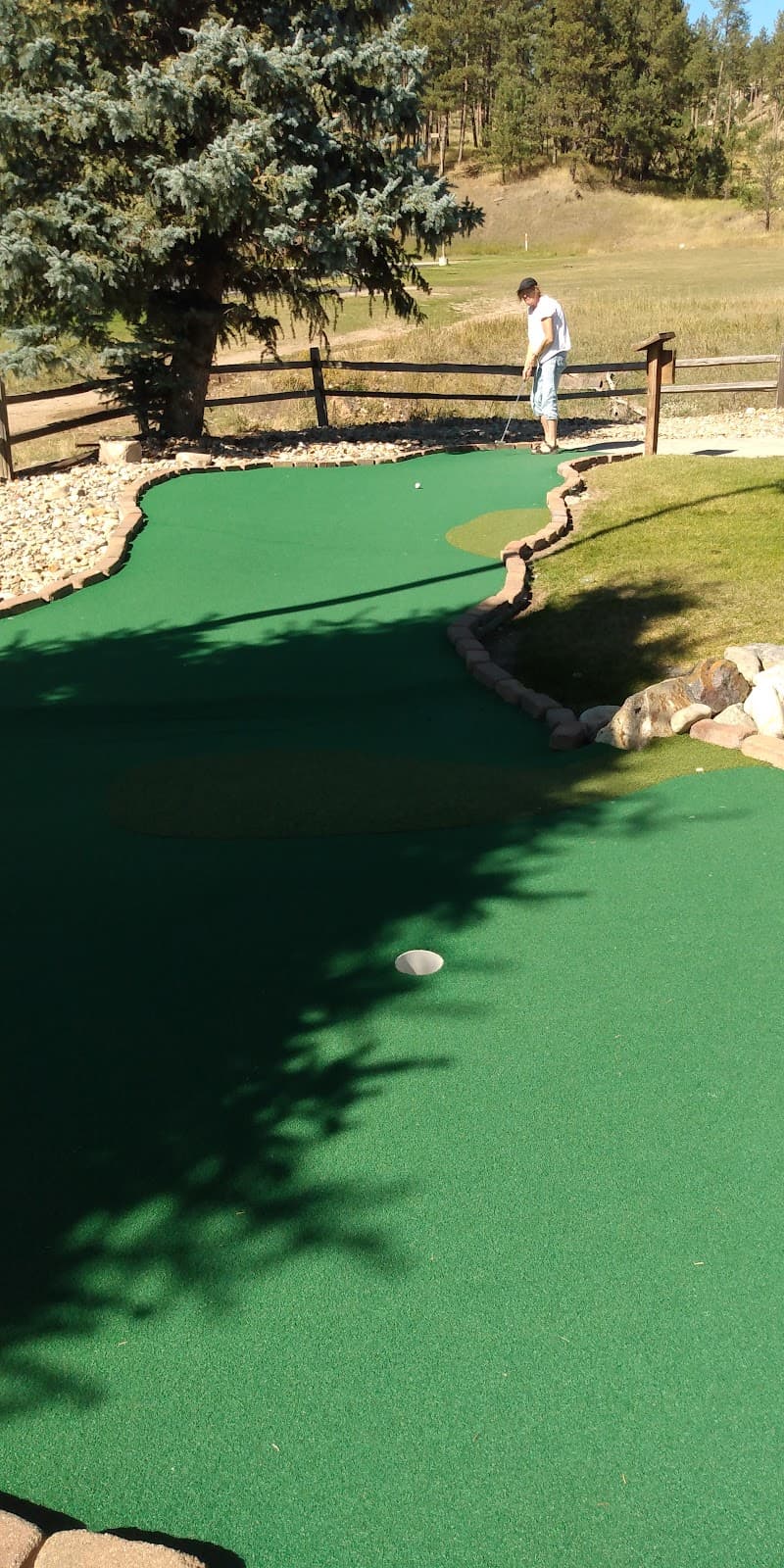 Grizzly Gulch Adventure Golf