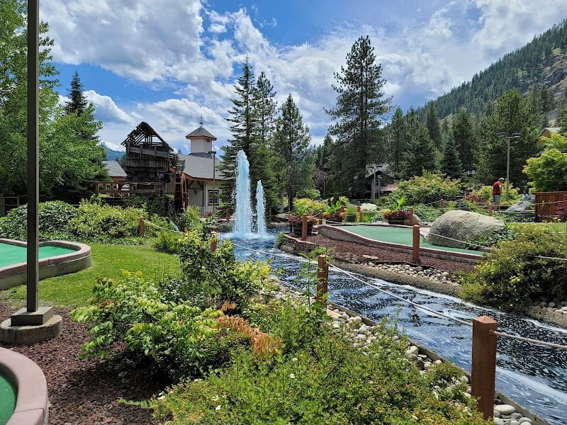 Icicle Village Resort mini golf