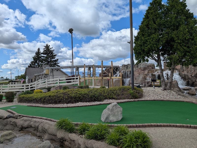 Mini golf in Wisconsin