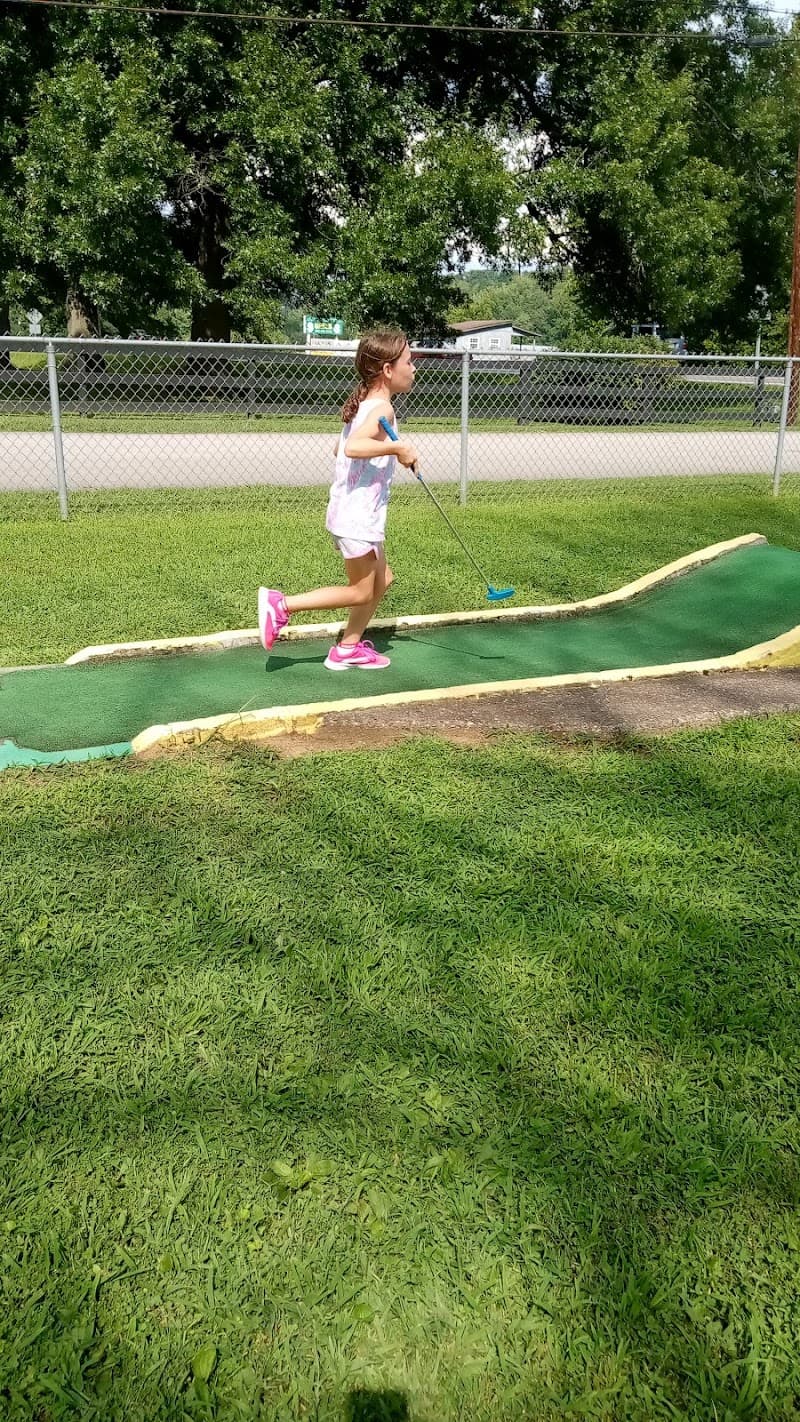 Boaz Mini Golf