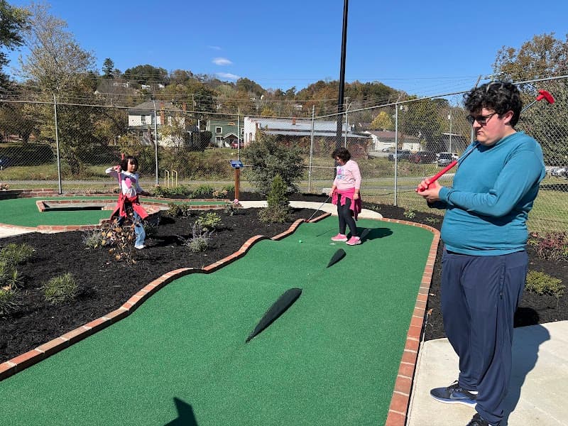 Mini Golf by Jardin